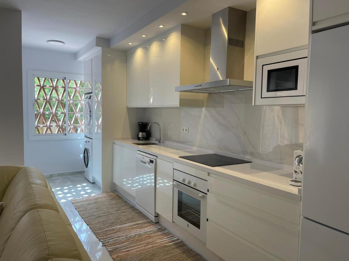 Marbella Playa Residencial Con Piscina Διαμέρισμα Εξωτερικό φωτογραφία